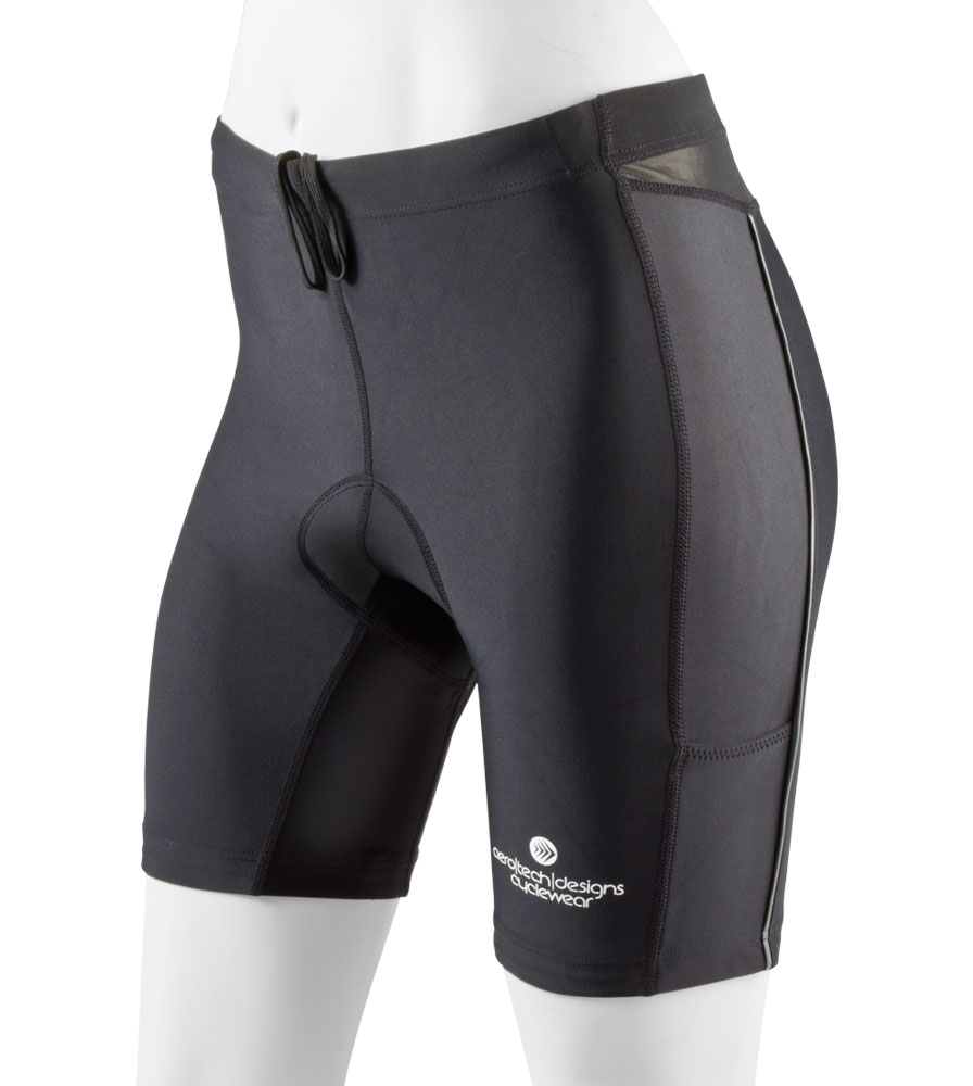 Do the padded spinning shorts tend to run small? I wear a size 8 - 9 in shorts/pants. Should I buy a size large?