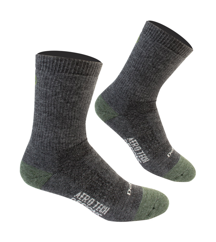 DeFeet X Aero Tech | Woolie Boolie Socks | Heavyweight Merino Wool Blend | 6 Inch Cuff Questions & Answers